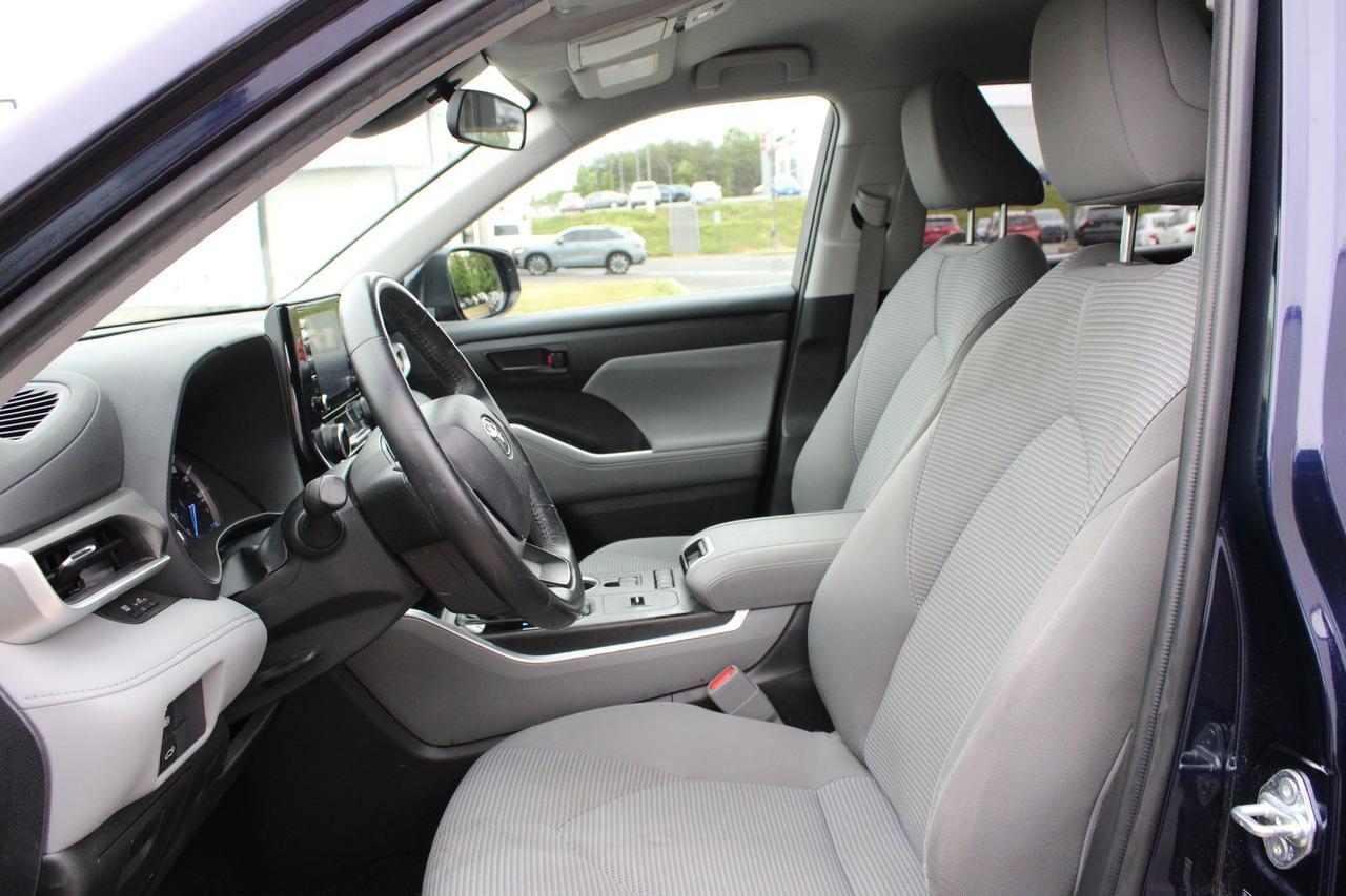 2022 Toyota Highlander Hybrid LE Fredericksburg VA