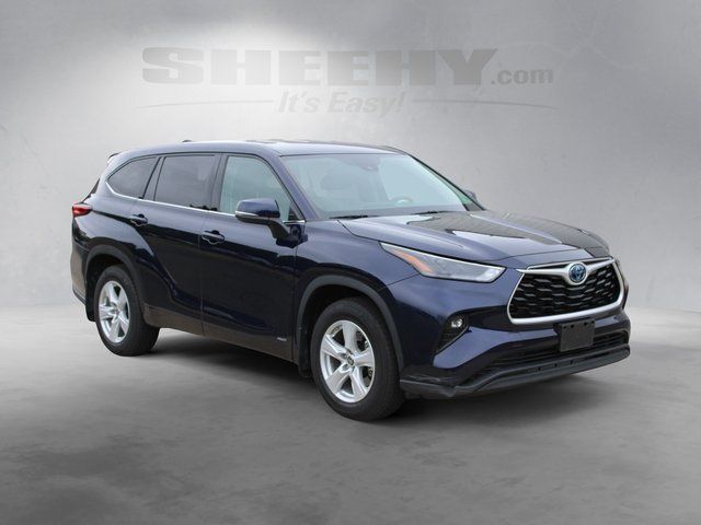 2022 Toyota Highlander Hybrid LE Fredericksburg VA