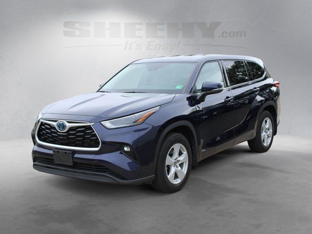 2022 Toyota Highlander Hybrid LE Fredericksburg VA