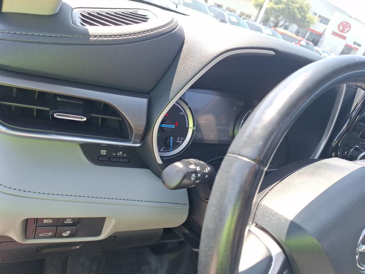 2022 Toyota Highlander Hybrid Limited Hurst TX