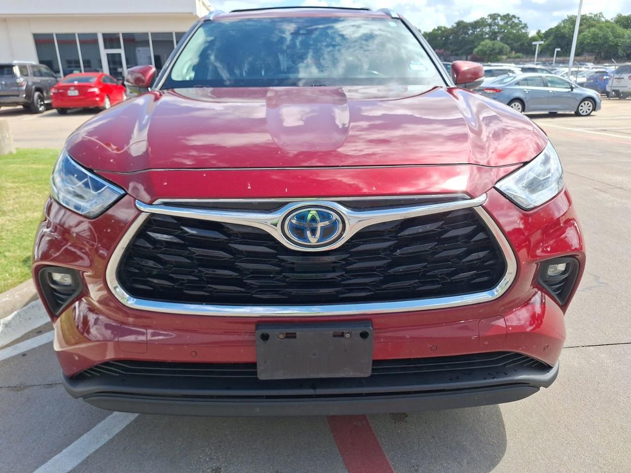 2022 Toyota Highlander Hybrid Limited Hurst TX