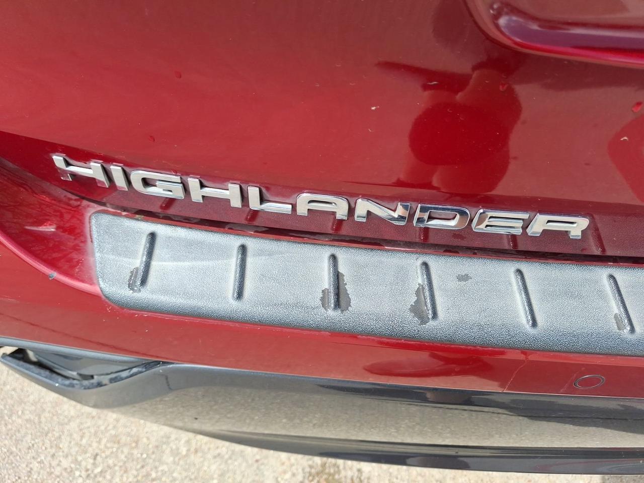 2022 Toyota Highlander Hybrid Limited Hurst TX