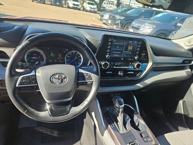 2022 Toyota Highlander Hybrid Limited Hurst TX