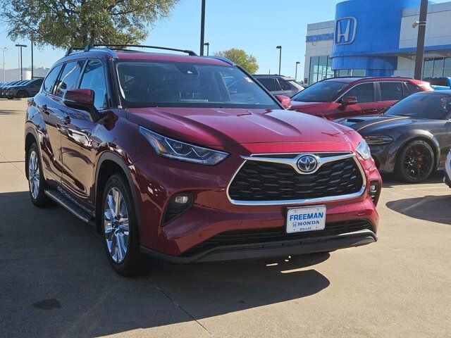 2022 Toyota Highlander Hybrid Limited Hurst TX