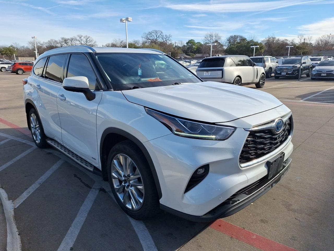 2022 Toyota Highlander Hybrid Limited Hurst TX