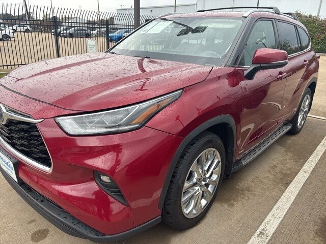 2022 Toyota Highlander Hybrid