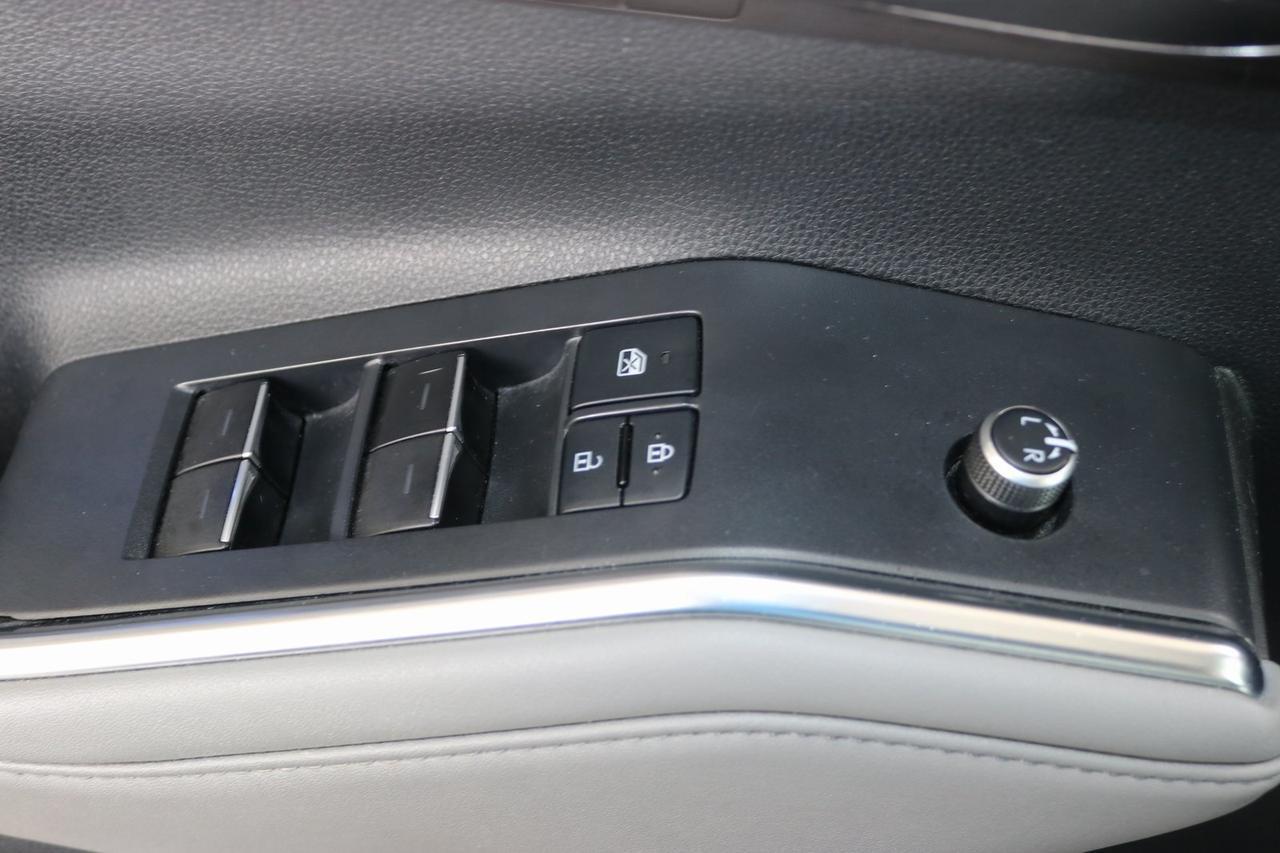 2022 Toyota Highlander Hybrid Limited Fredericksburg VA