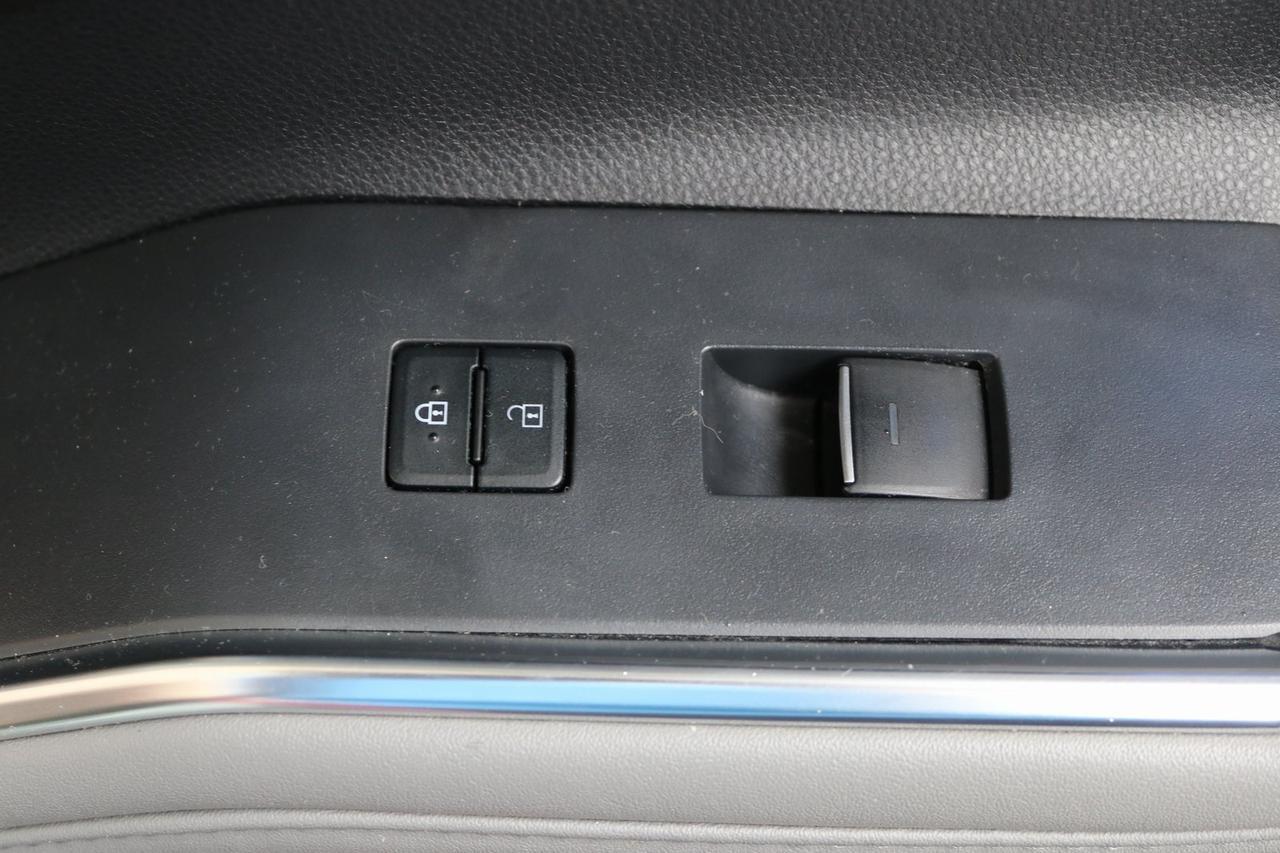 2022 Toyota Highlander Hybrid Limited Fredericksburg VA