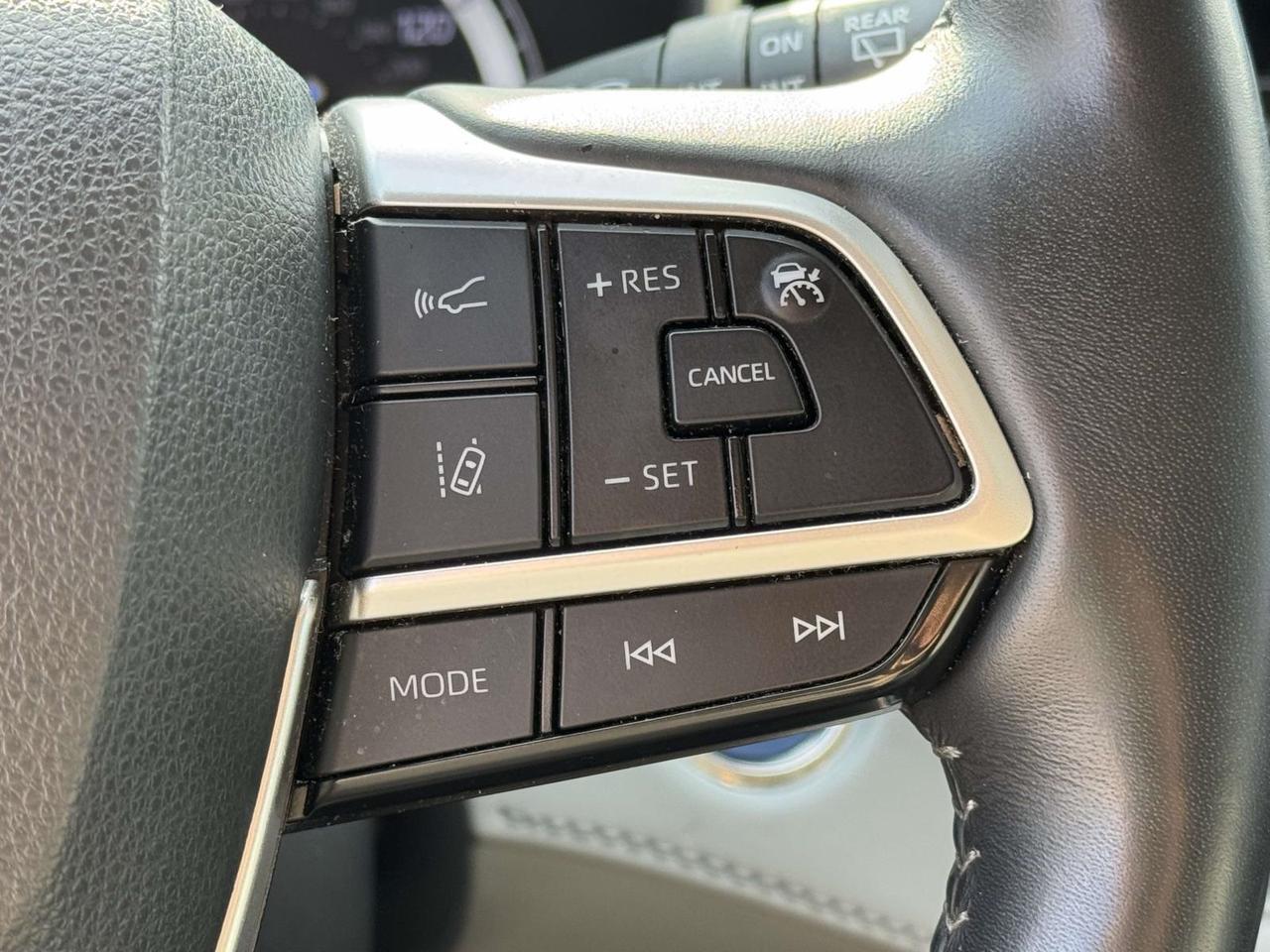 2022 Toyota Highlander Hybrid Limited Fredericksburg VA