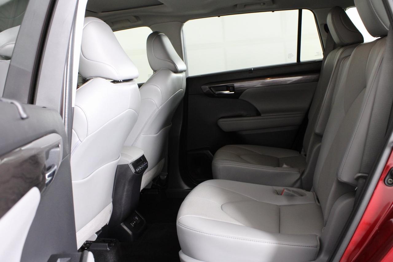 2022 Toyota Highlander Hybrid Limited Manassas VA
