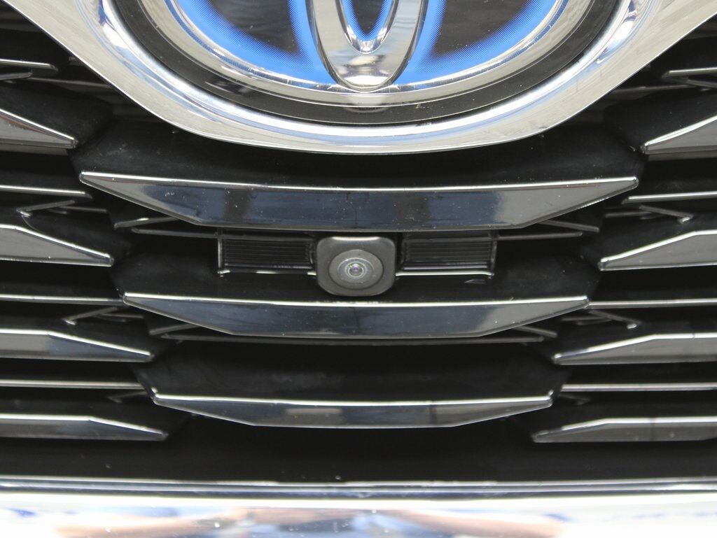 2022 Toyota Highlander Hybrid Platinum AWD 7 Passenger Fond du Lac WI