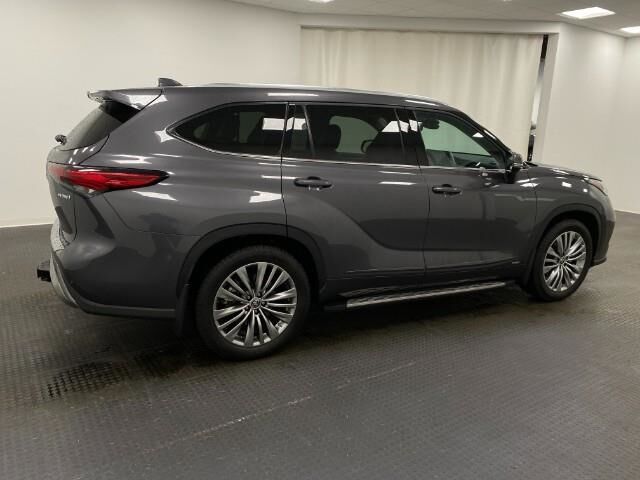 2022 Toyota Highlander Hybrid Platinum Appleton WI
