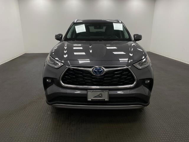 2022 Toyota Highlander Hybrid Platinum Appleton WI