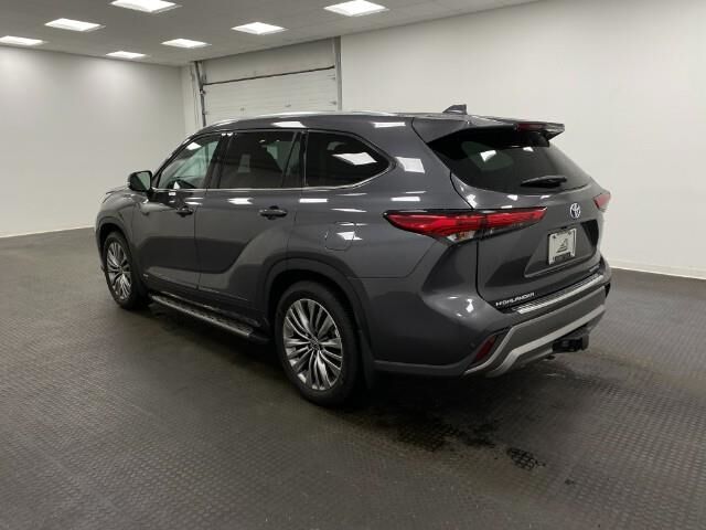 2022 Toyota Highlander Hybrid Platinum Appleton WI