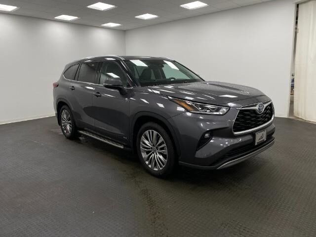 2022 Toyota Highlander Hybrid Platinum Appleton WI