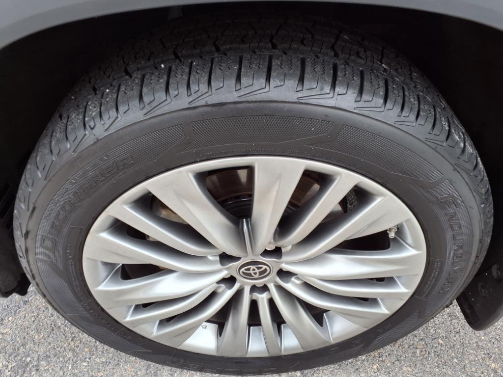 2022 Toyota Highlander Hybrid Platinum Roanoke VA