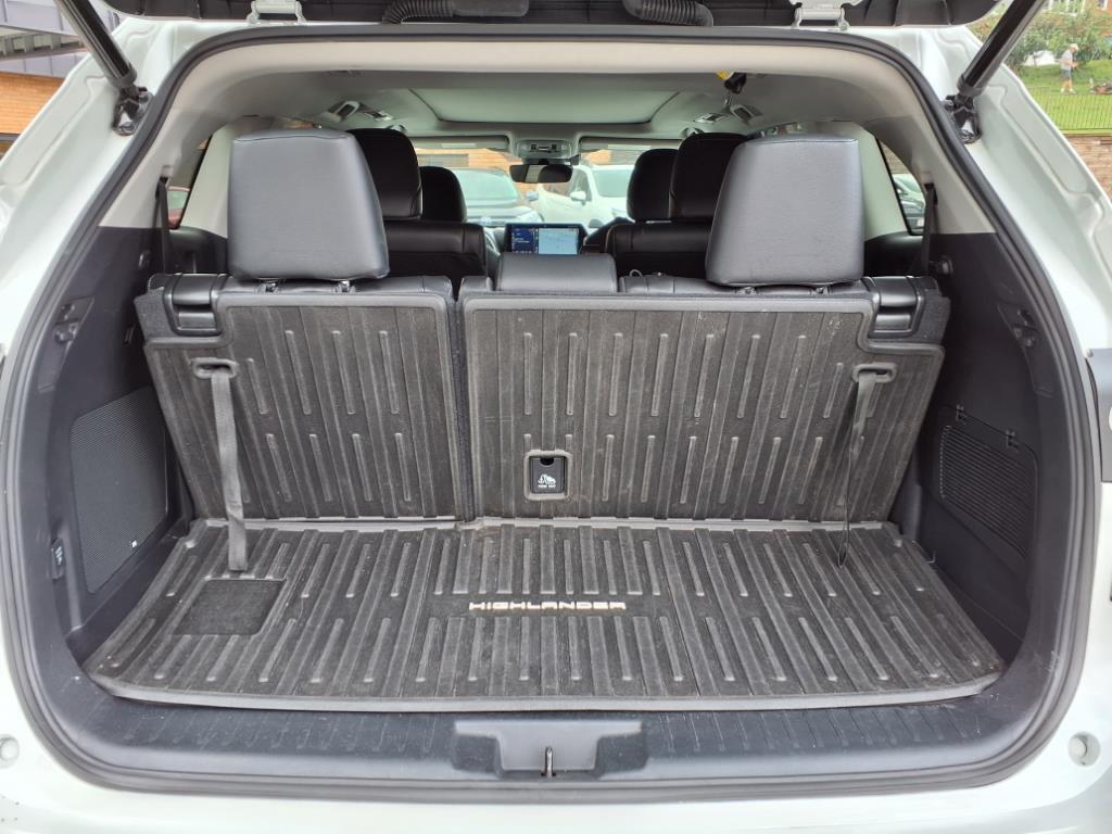 2022 Toyota Highlander Hybrid Platinum Roanoke VA