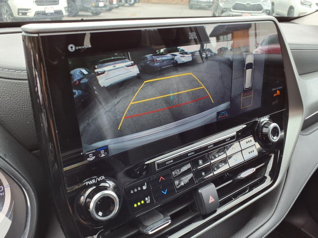 2022 Toyota Highlander Hybrid Platinum Roanoke VA