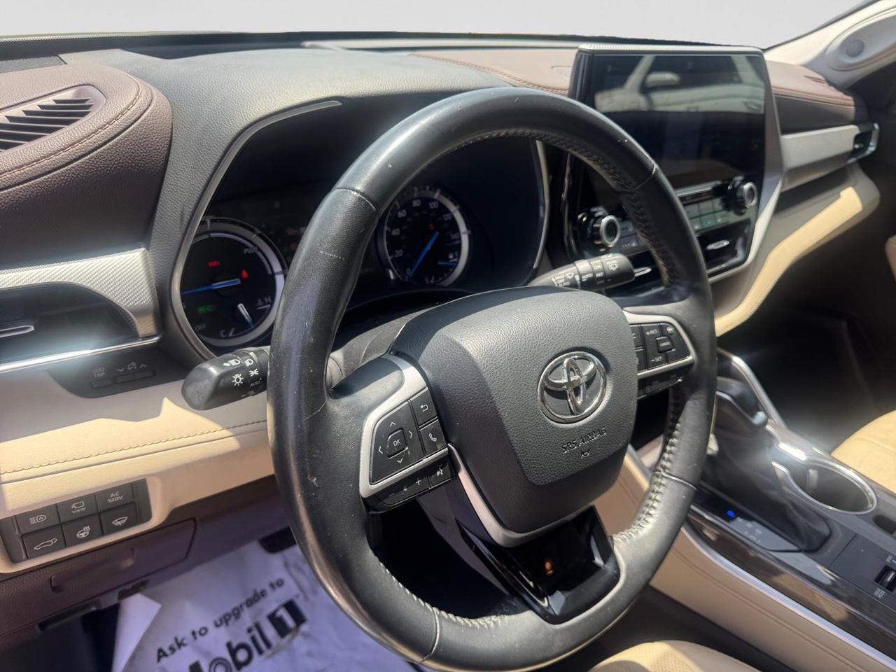 2022 Toyota Highlander Hybrid Platinum Castroville TX