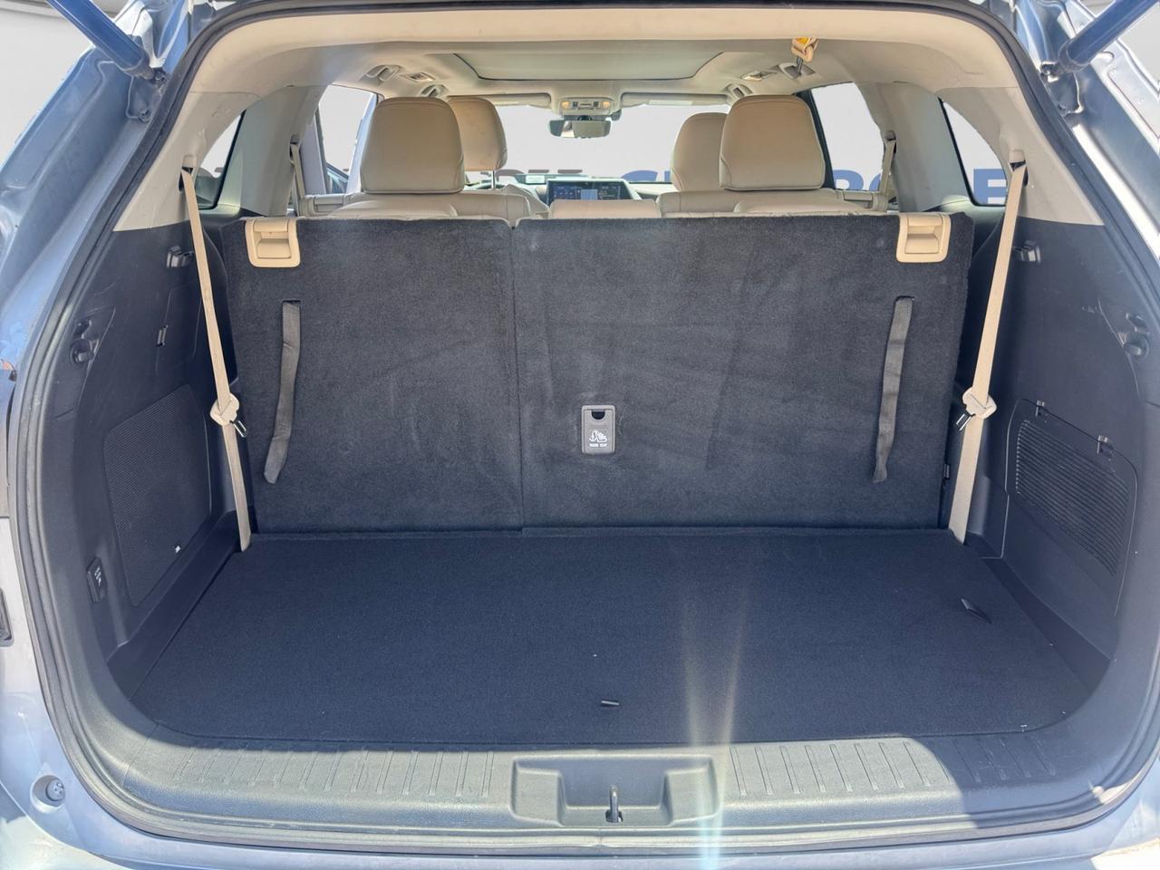 2022 Toyota Highlander Hybrid Platinum Castroville TX