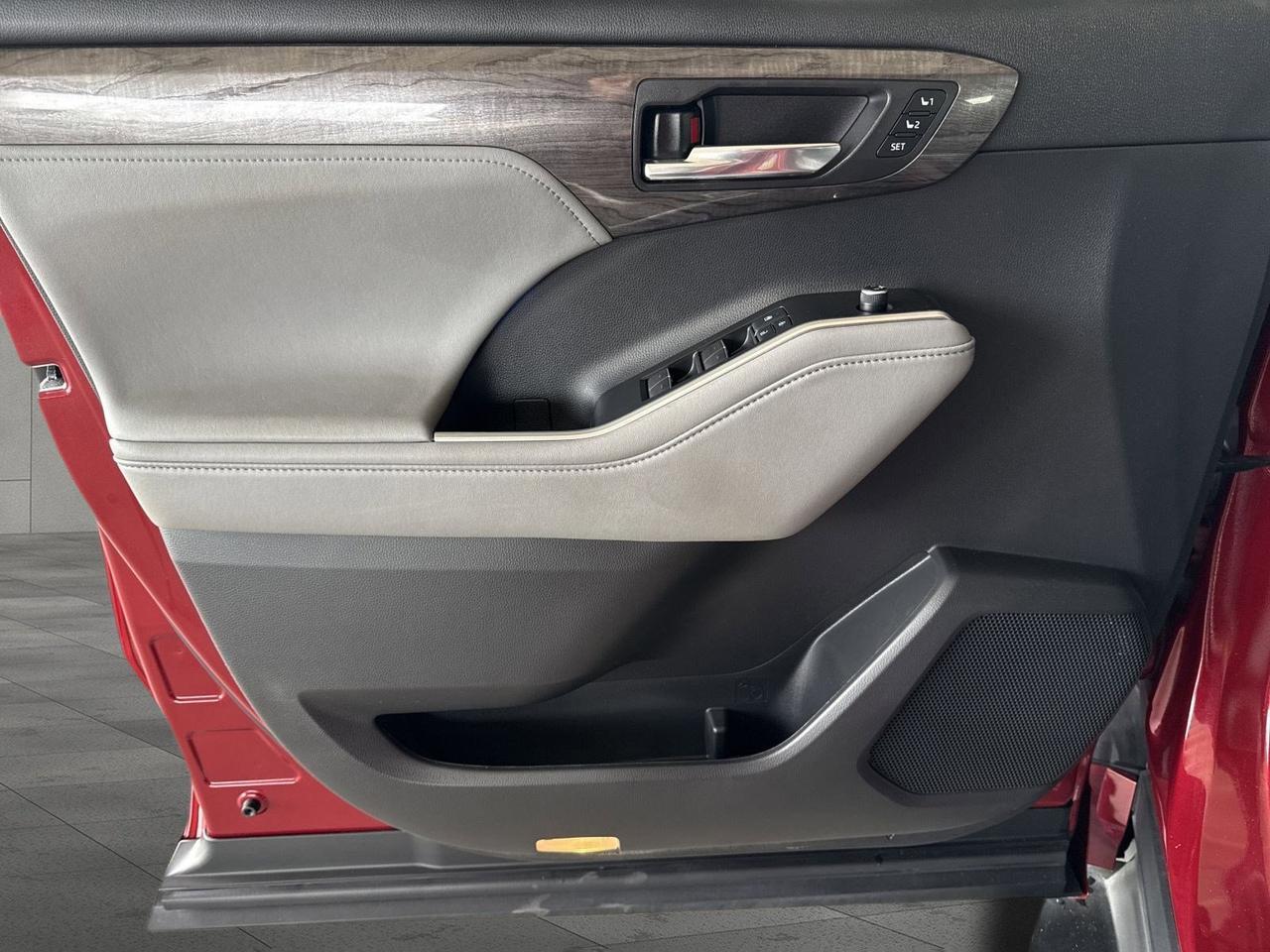 2022 Toyota Highlander Hybrid Platinum San Antonio TX