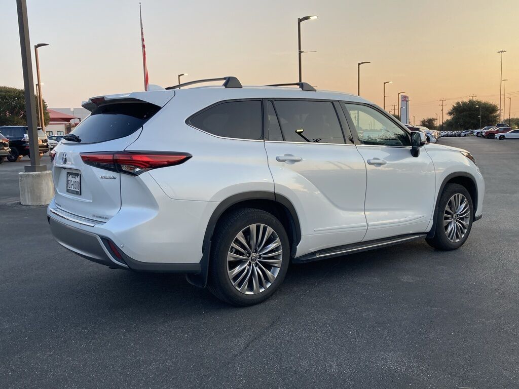 2022 Toyota Highlander Hybrid Platinum San Antonio TX