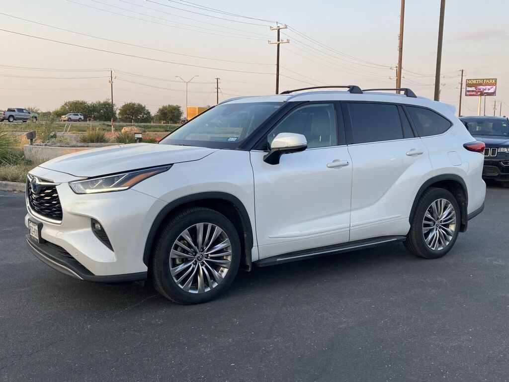 2022 Toyota Highlander Hybrid Platinum San Antonio TX