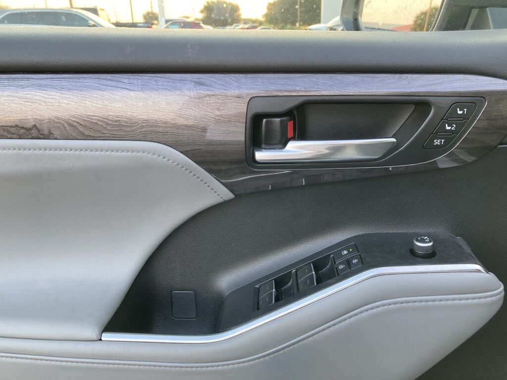2022 Toyota Highlander Hybrid Platinum San Antonio TX