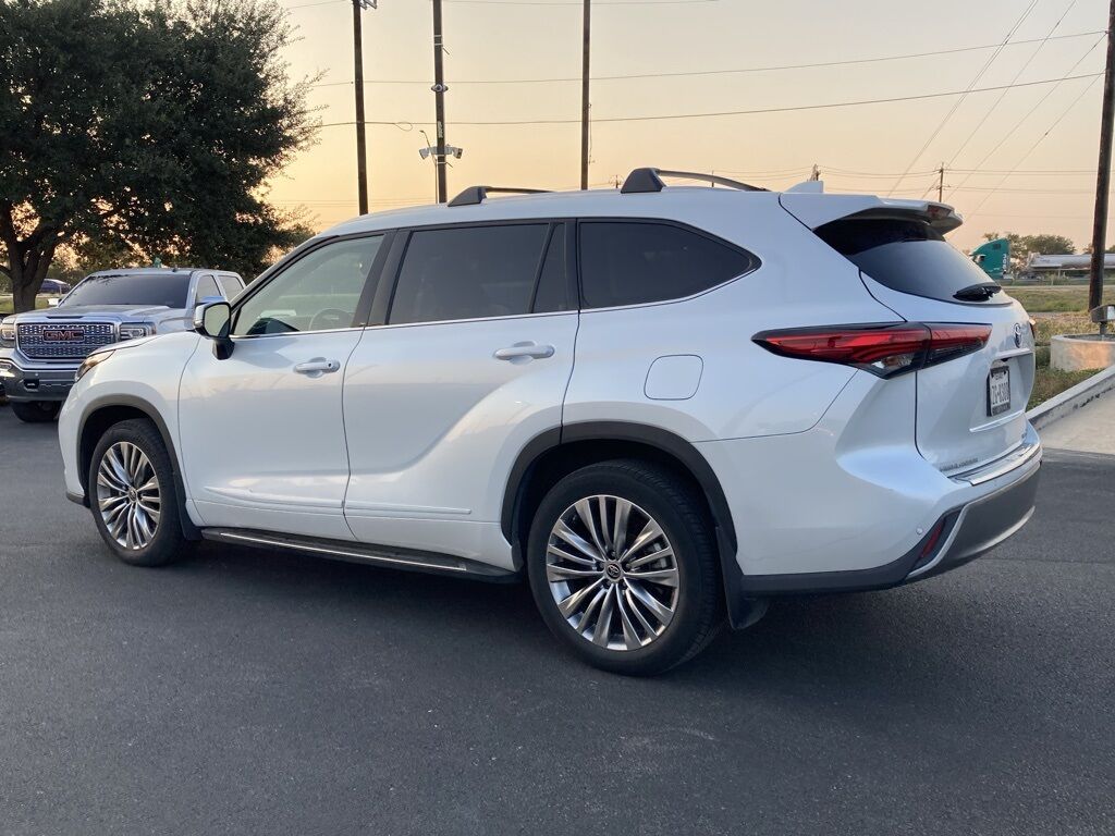 2022 Toyota Highlander Hybrid Platinum San Antonio TX