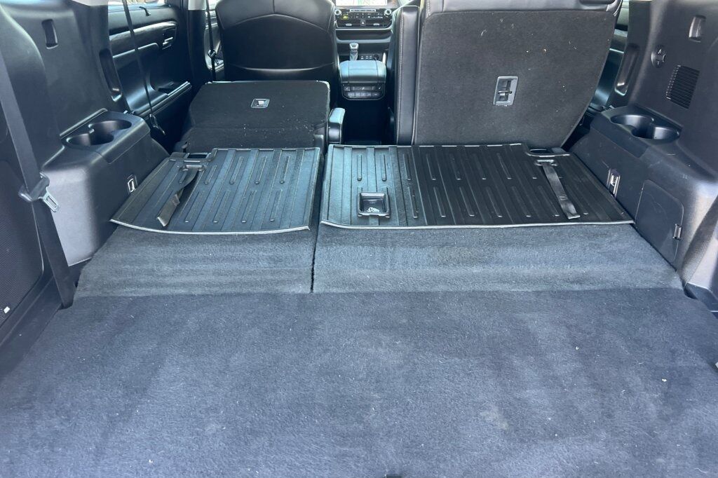 2022 Toyota Highlander Hybrid Platinum Fruitland ID