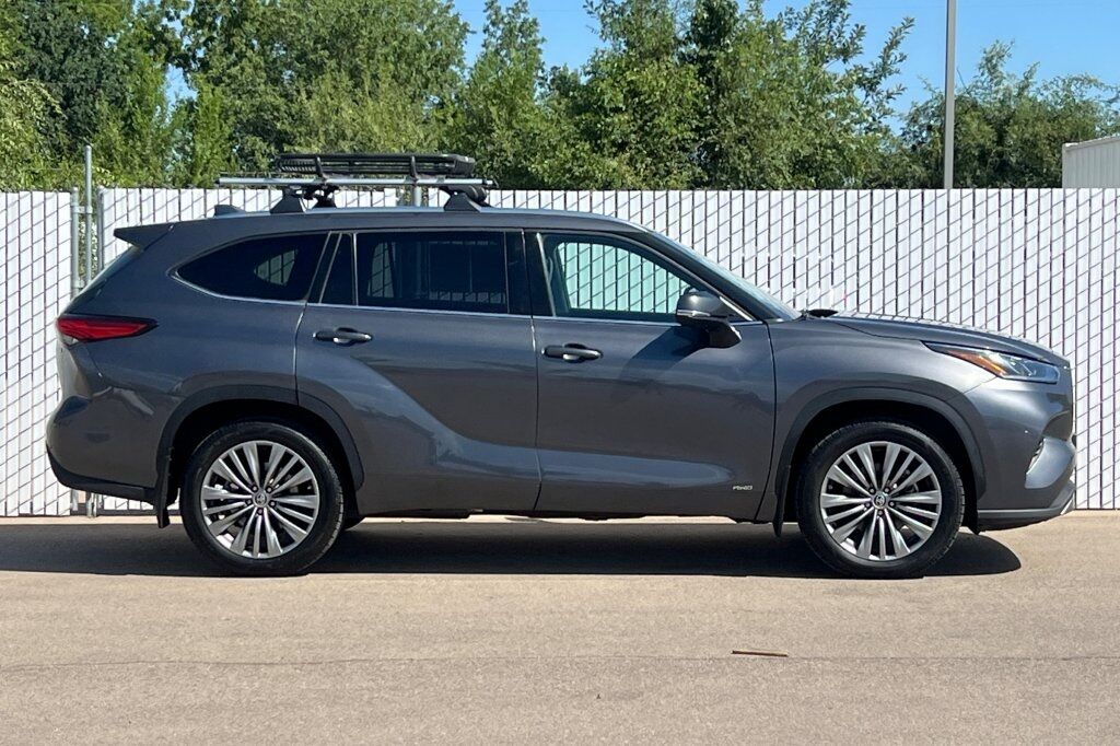 2022 Toyota Highlander Hybrid Platinum Fruitland ID