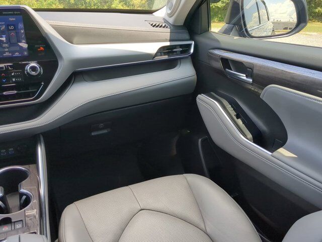 2022 Toyota Highlander Hybrid Platinum Winder GA
