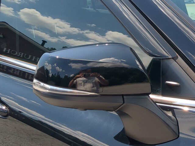 2022 Toyota Highlander Hybrid Platinum Winder GA