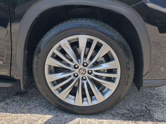 2022 Toyota Highlander Hybrid Platinum Winder GA
