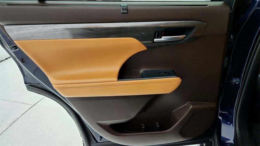 2022 Toyota Highlander Hybrid Platinum Laurel MD