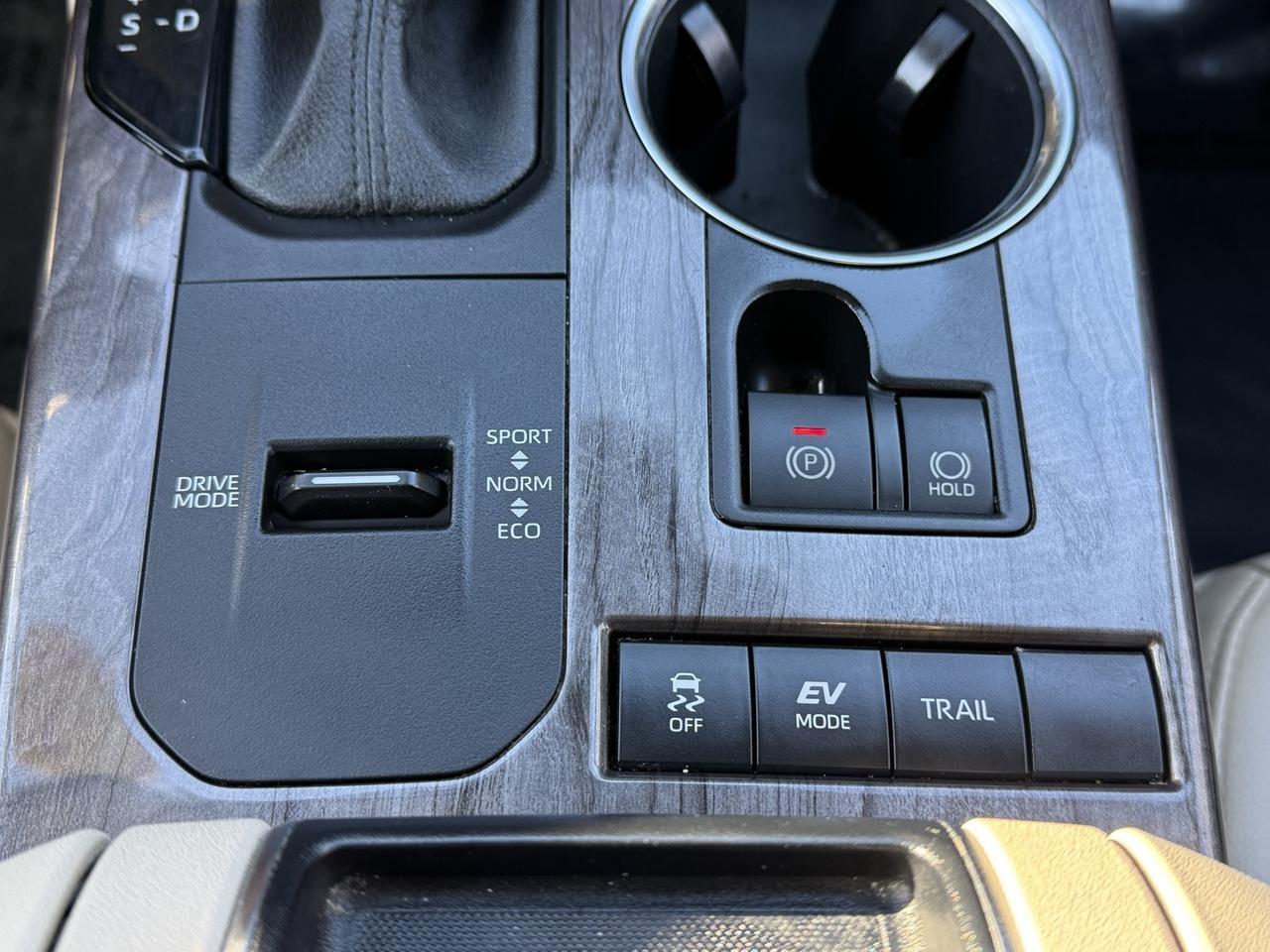 2022 Toyota Highlander Hybrid Platinum Stafford VA