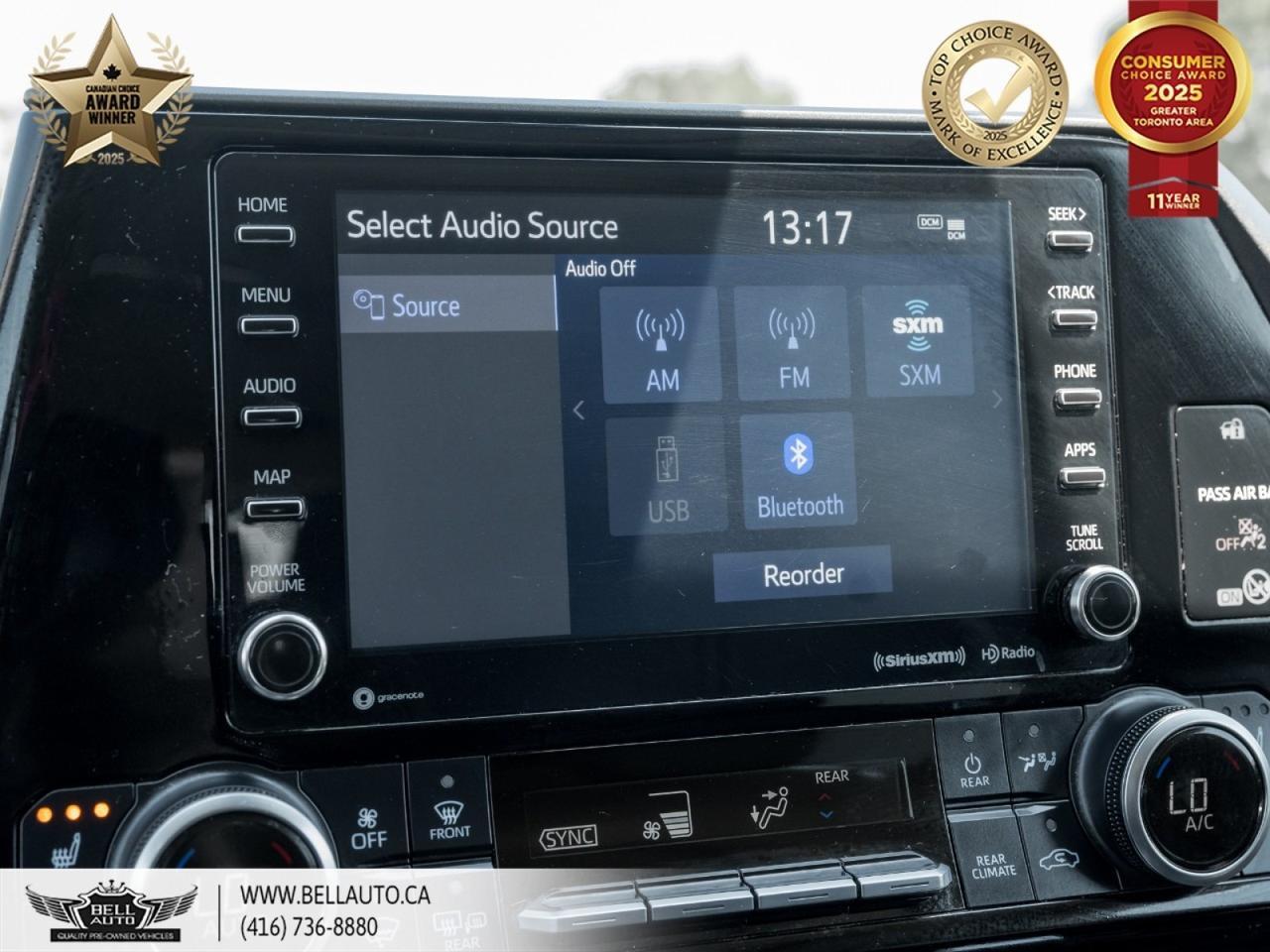 2022 Toyota Highlander Hybrid XLE | 8PASS | SUNROOF | LEATHER | SENSORS | ONSTAR | PWR&HTDSEATS | BACKUPCAM | NOACCIDENT Toronto ON