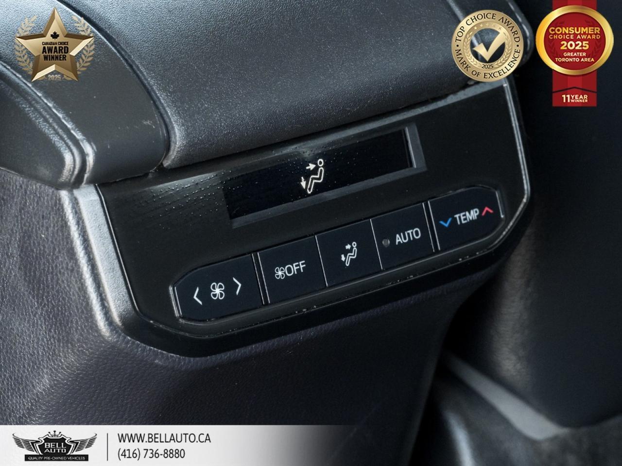 2022 Toyota Highlander Hybrid XLE | 8PASS | SUNROOF | LEATHER | SENSORS | ONSTAR | PWR&HTDSEATS | BACKUPCAM | NOACCIDENT Toronto ON