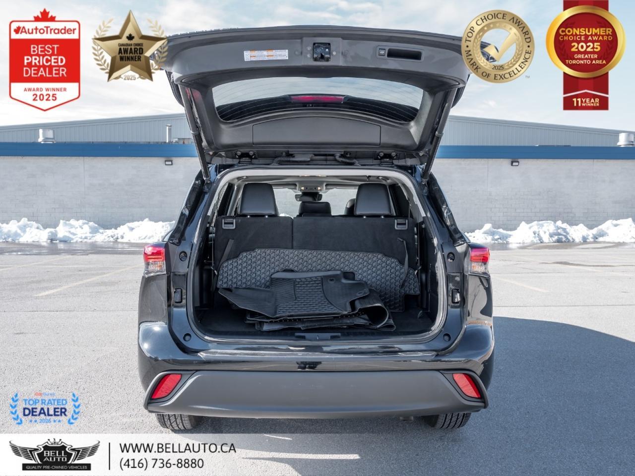 2022 Toyota Highlander Hybrid XLE | 8PASS | SUNROOF | PWR & HTD LTHR | B.CAM | NOACCIDENT Toronto ON