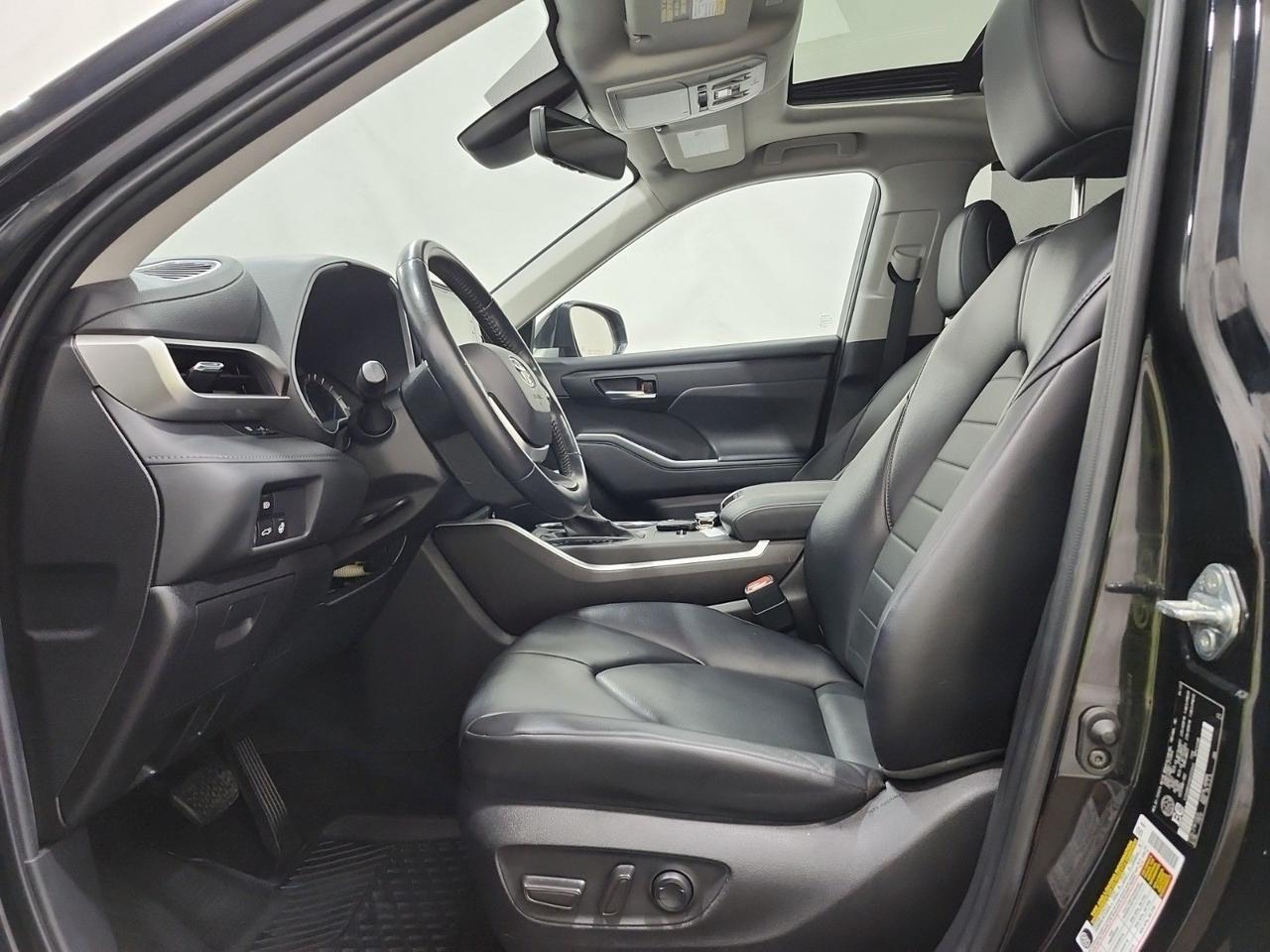 2022 Toyota Highlander Hybrid XLE 8-PASS SUNROOF AWD B.CAM NOACCIDENT Toronto ON