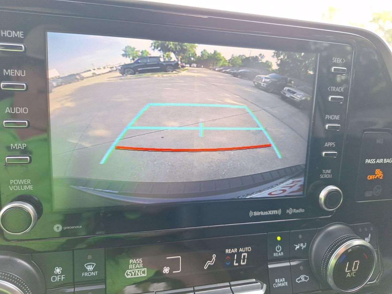 2022 Toyota Highlander Hybrid XLE Hurst TX