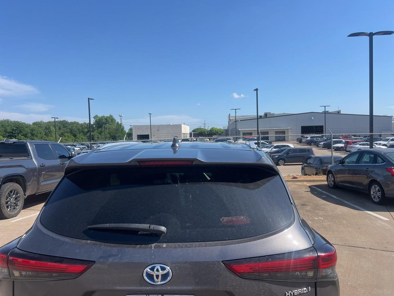 2022 Toyota Highlander Hybrid XLE Hurst TX