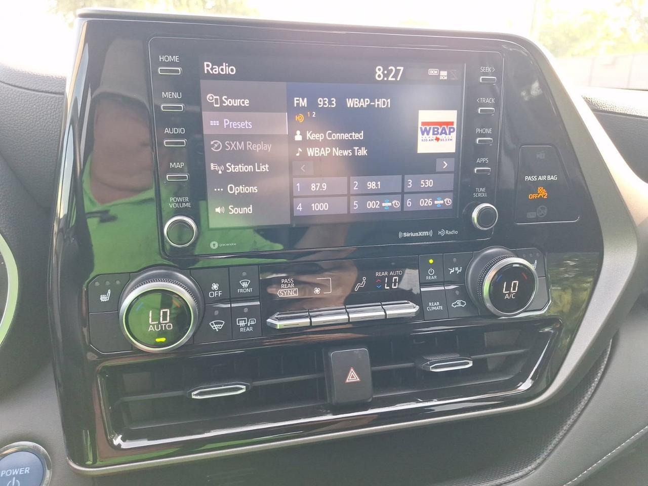 2022 Toyota Highlander Hybrid XLE Hurst TX