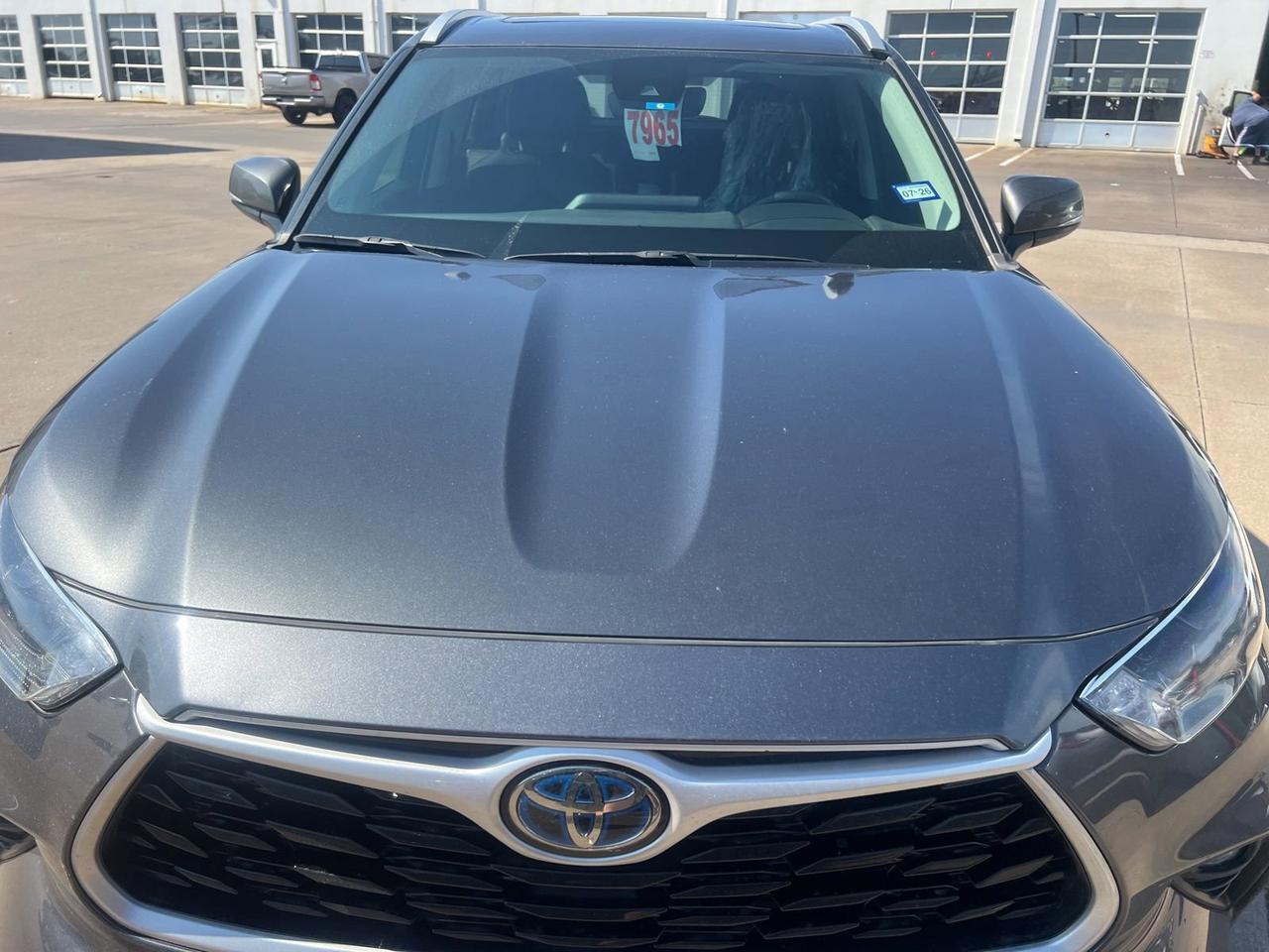 2022 Toyota Highlander Hybrid XLE Hurst TX