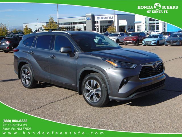 2022 Toyota Highlander Hybrid