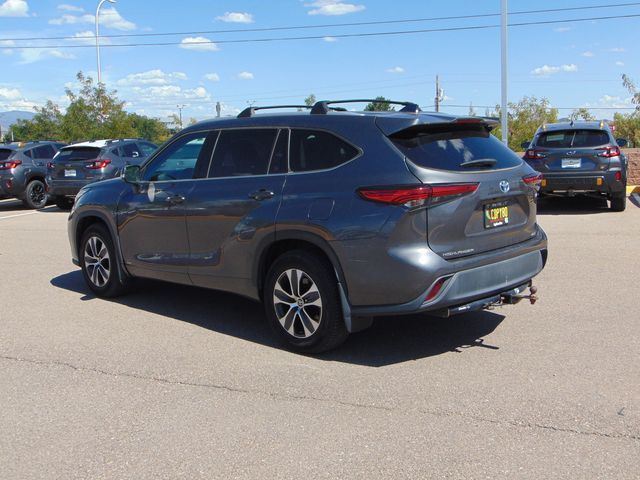 2022 Toyota Highlander Hybrid XLE Santa Fe NM