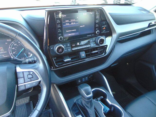 2022 Toyota Highlander Hybrid XLE Santa Fe NM