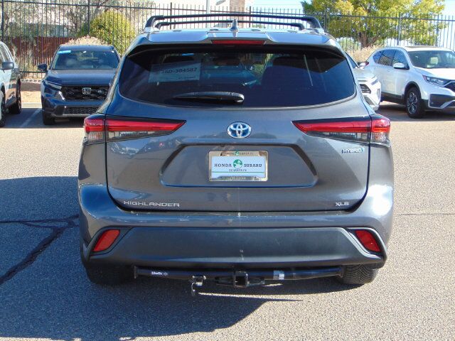 2022 Toyota Highlander Hybrid XLE Santa Fe NM