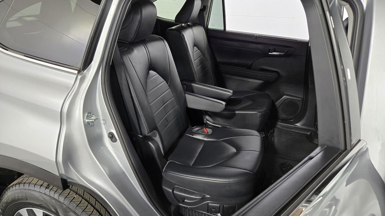 2022 Toyota Highlander Hybrid XLE Jersey City NJ