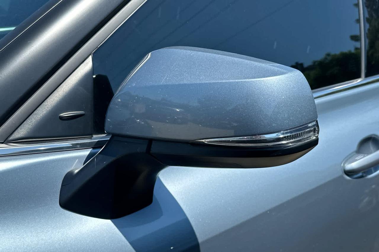2022 Toyota Highlander Hybrid XLE Roseville CA